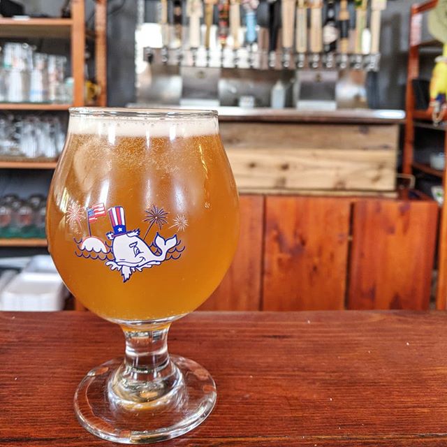 Whale, whale, whale, look at what we have here for Memorial Day weekend! There are many whale themed glasses that will be sold leading up to July 4th so come check em' out! #craftbeer #coloradobeer #colorado #brewery #greeley #beertography #whale